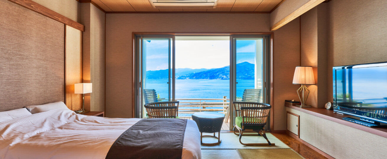 海辺のリゾート碧い海　和室１０畳　ツインベッド